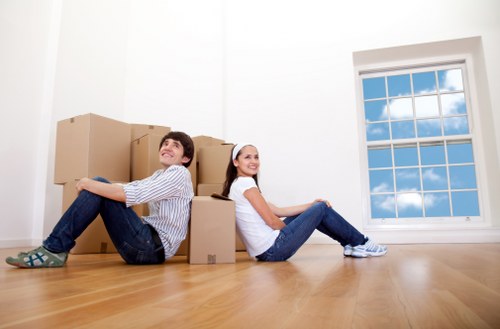 Screen-reader friendly Stepney removals webpage layout